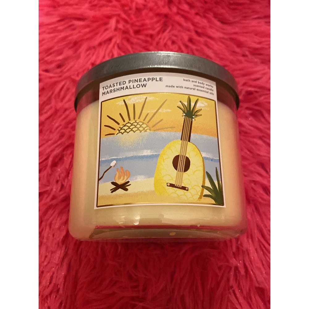 Bath and Bodyโ Works Candle toasted pineapple marshmallow